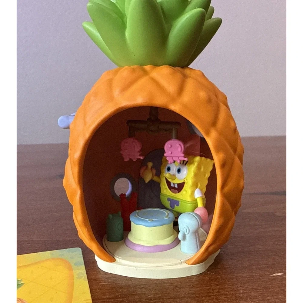 Pineapple House POP MART Spongebob Carnival Anniversary Mini Figure Toy
